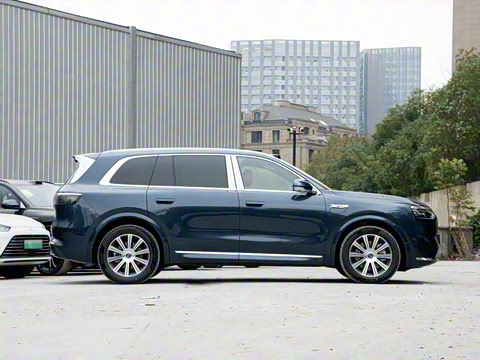 2025�� ���� Max+ ���������� 