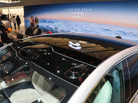 2025�� 102kWh ��ƽ���ر��