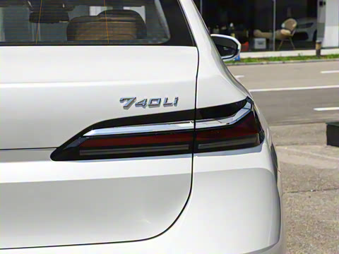 2023�� 740Li ������ ������װ