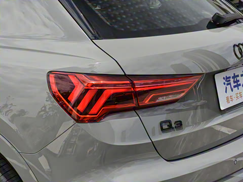 2025�� quattro 45�����ذ� 45TFSI quattro ʱ�ж�����