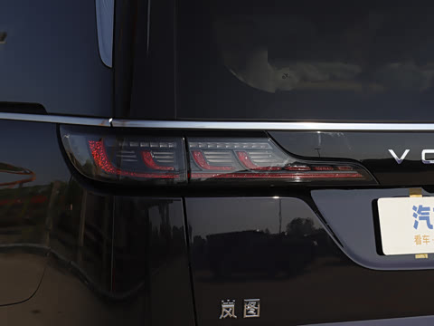 2025�� EV ����׿Խ������