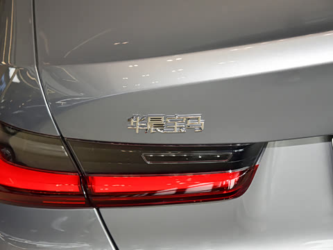 2026�� 325Li M�˶���װ