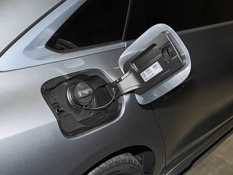 2026�� 2.0T �߹���