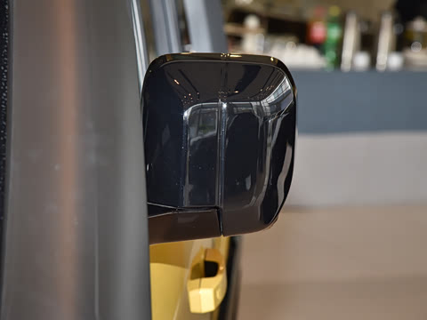 2026�� 110 3.0T P400 TROPHY������