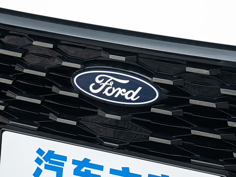 2026��  2.0T  EcoBoost  ������