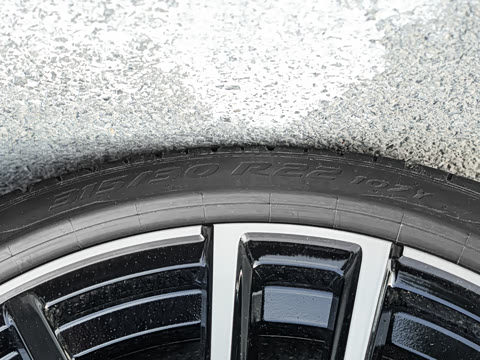 2026�� xDrive 40Li ������M�˶���ҹ��װ