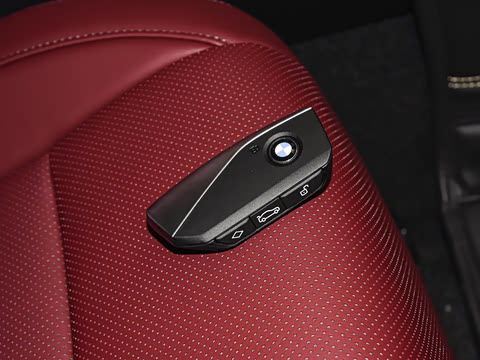 2026�� �Ŀ� 530Li ������ M�˶���װ