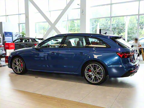 2025�� S4 Avant 3.0TFSI