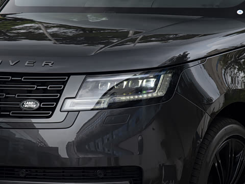 2026�� 3.0 L6 400PS AB�����