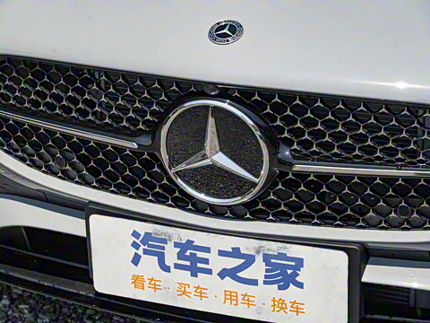 2025�� CLA 260 4MATIC ��ذ�