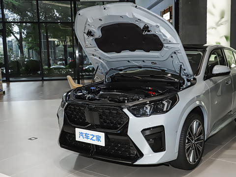 2026�� xDrive25i M�˶���ҹ��װ