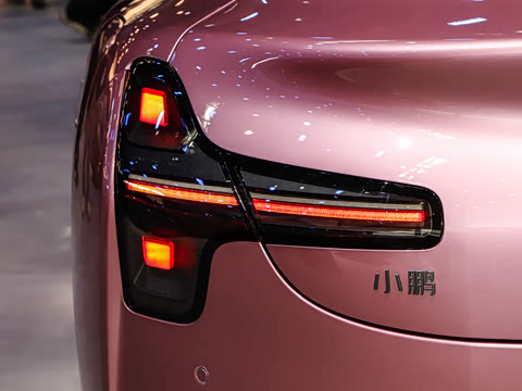 2026�� 610 �������� Max