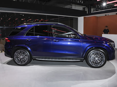 2026�� AMG GLE 53 4MATIC+