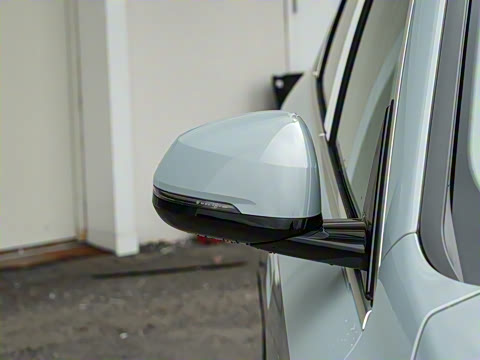 2025�� sDrive25Li X�����װ