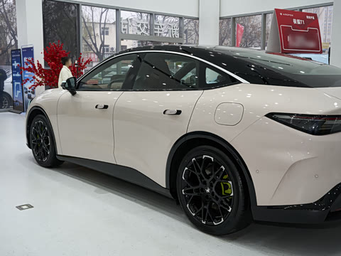 2026�� 650 Ԫ�������� 390kW