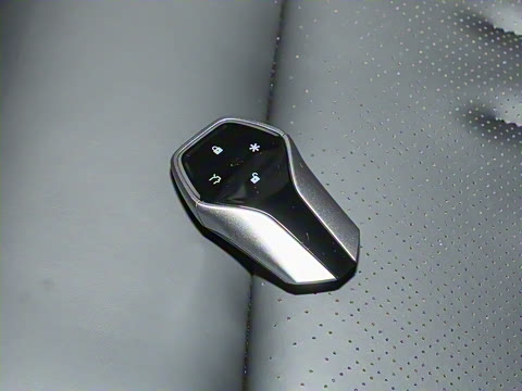 2025�� 560 Lite��