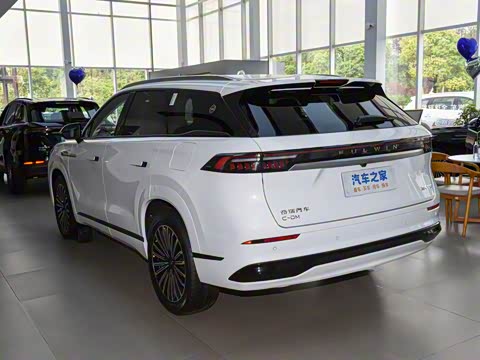 2025�� 210 ������