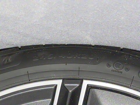 2025�� 530Li ������ M�˶���װ