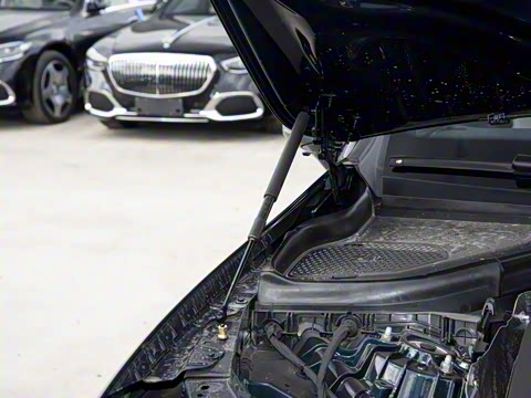 2026�� GLC 300 L 4MATIC ������ 5��