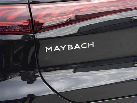 2025�� EQS 680 ���ݰ�