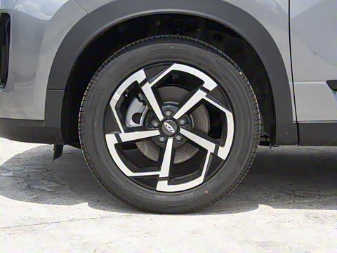 2025�� ���ܰ� 1.5T ��������