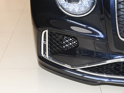 2026�� 4.0T V8 ��׼��