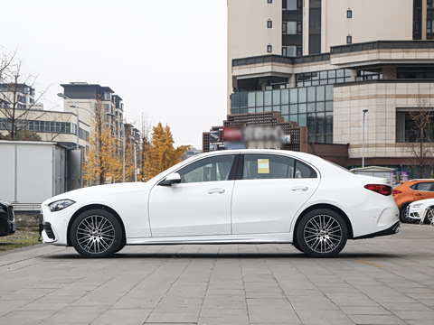 2026�� C 260 L �˶��ر��