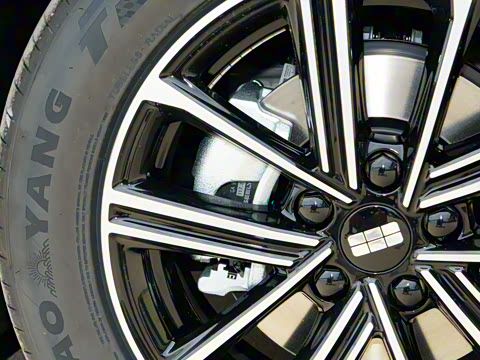 2025�� EM-i 70km ̽����