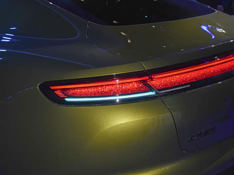2026�� Ultra
