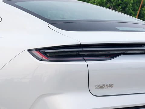 2026�� 225km EM-i Զ����Զ���