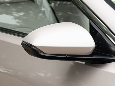2026�� 180 Pro �ഺ��