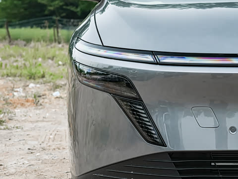 2026�� 180 Pro+