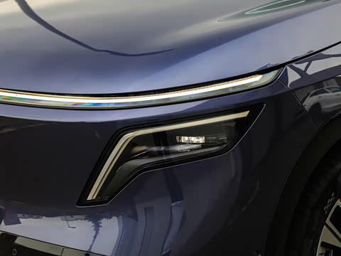 2026�� ���� 310 Max