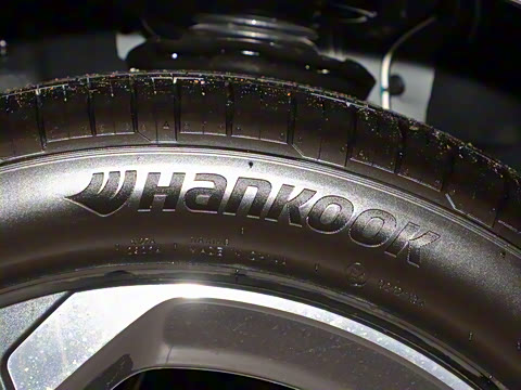 2025�� quattro 45�����ذ� 35TFSI  ��ȡ������