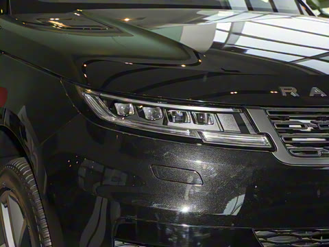 2025�� 400PS Dynamic SE