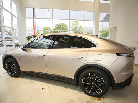 2025�� 60kWh ������