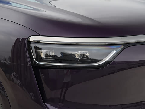 2025�� ���� Ultra�� 53.4kWh 6���� (896�߼����״