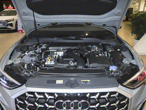 2026�� quattro 45�����ذ� 35TFSI ʱ�ж�����