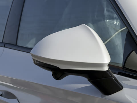 2026�� 2.0T 405 AT������