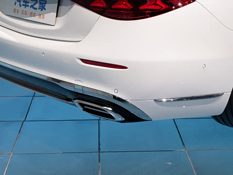 2027�� S 680 4MATIC