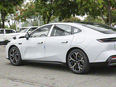 2025�� 610km ������