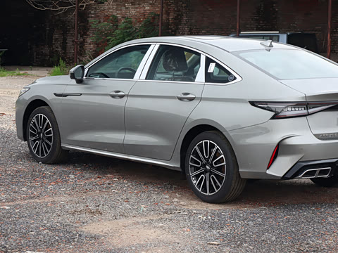 2026�� ������ 1.6T �
