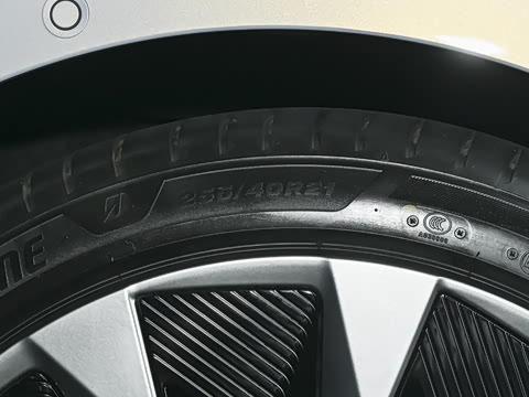 2026�� 710 Ultra�����״��