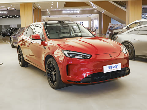 2025�� ����   Ultra ������