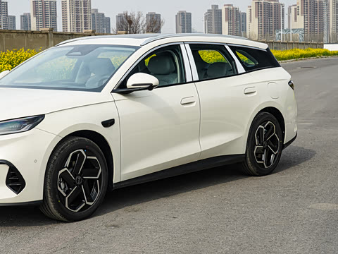 2026�� DM-i 210KM������