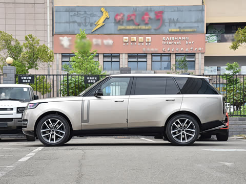 2026�� 3.0 L6 400PS HSE�����