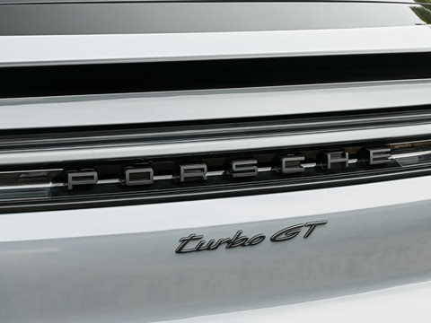 2025�� Cayenne Coup�� Turbo GT 4.0T