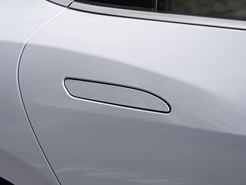 2026�� 705km MAX����������
