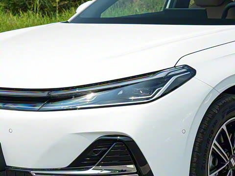 2025�� EM-i 70km ������