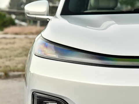 2025�� �Ŀ� ����Max